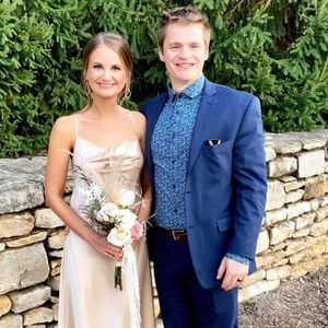 Meet your Posher, Melanie